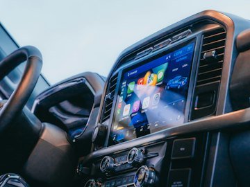 Uconnect 8.4 radio
